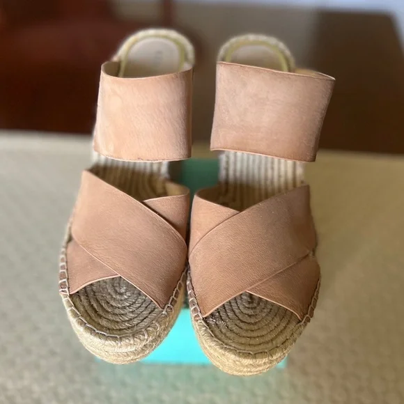 Kenneth Cole New York Olivia X Band Wedge Sz 7.5 - Picture 2 of 16